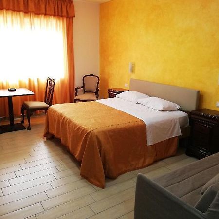 Ristorante La Vela Hotel Boscoreale Luaran gambar
